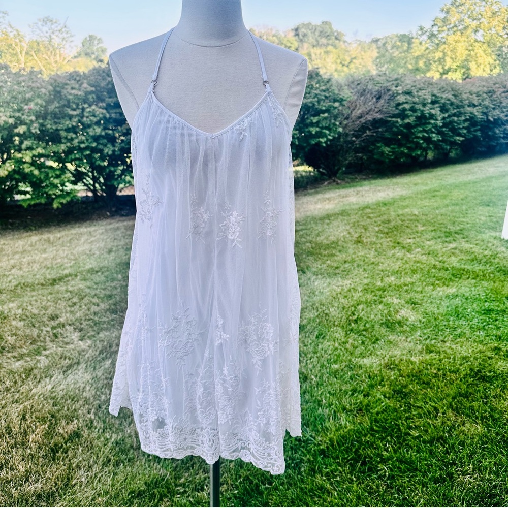 Abercrombie & Fitch White Mini Lace Dress